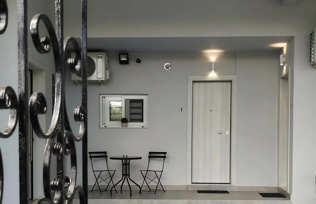 Dream House Egaleo-1